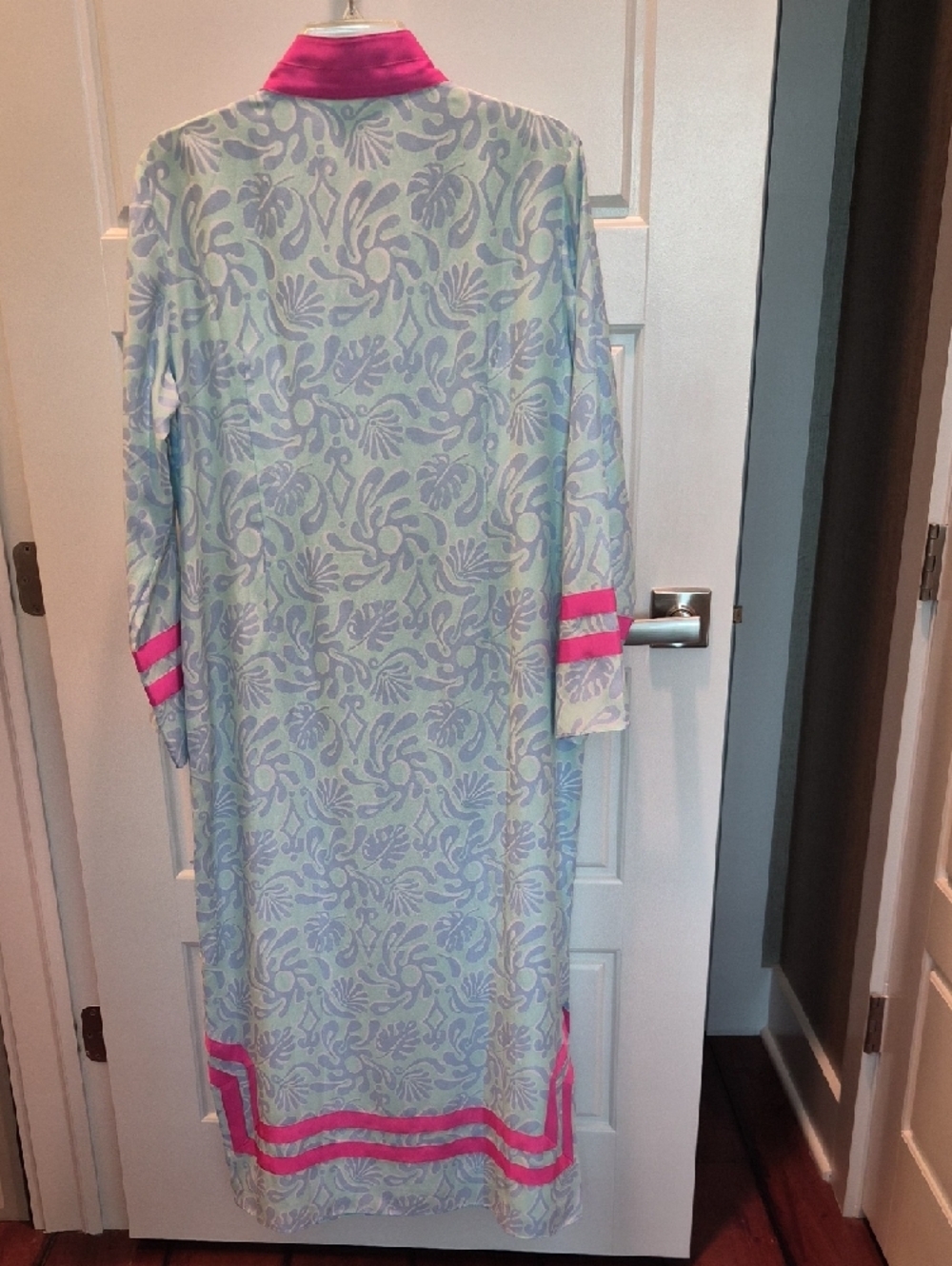 Sail to Sable Light Blue & Hot Pink Floral-Trim Caftan - Picture 2 of 4